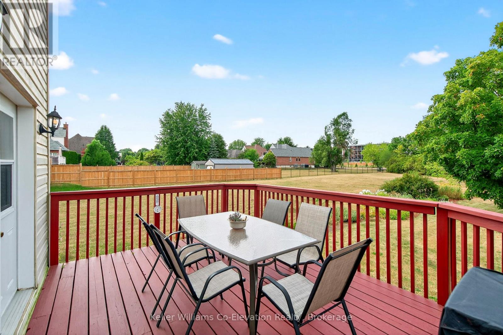 Photo 18 of 62 George Street E, Clearview ON