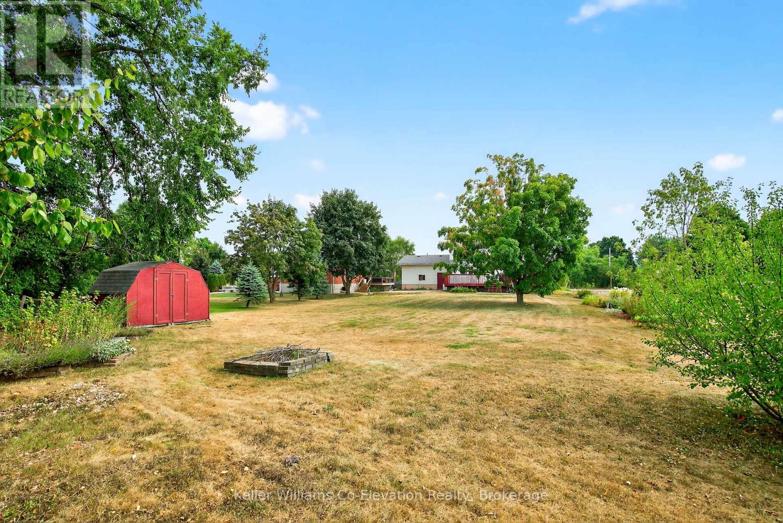 Photo 20 of 62 George Street E, Clearview ON