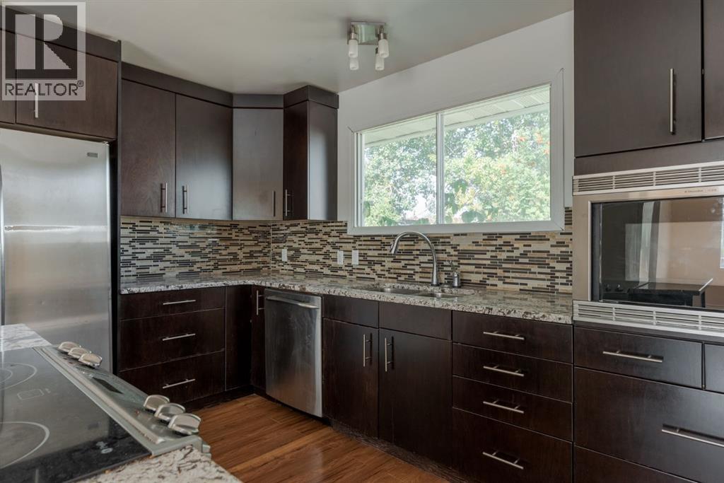 Photo 8 of 453 Signal Road, Fort Mcmurray AB