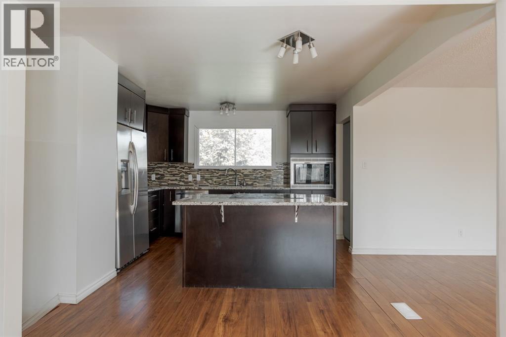 Photo 5 of 453 Signal Road, Fort Mcmurray AB