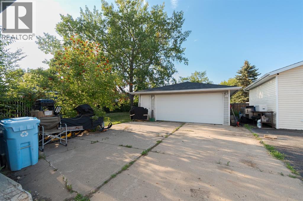 Photo 26 of 453 Signal Road, Fort Mcmurray AB