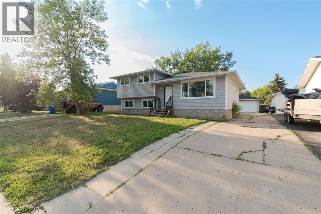 Photo 33 of 453 Signal Road, Fort Mcmurray AB