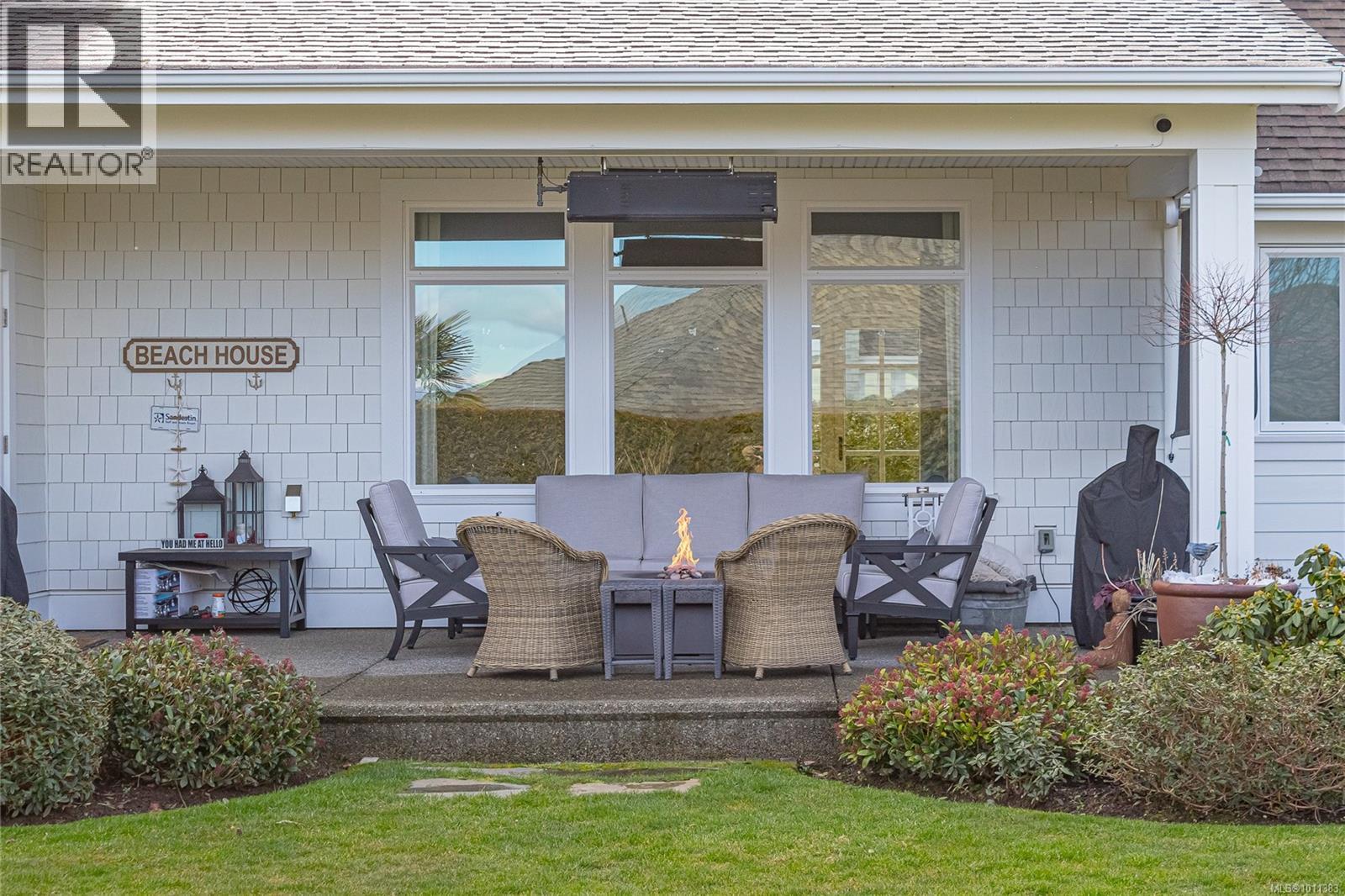 Photo 49 of 815 Bluffs Dr, Qualicum Beach BC