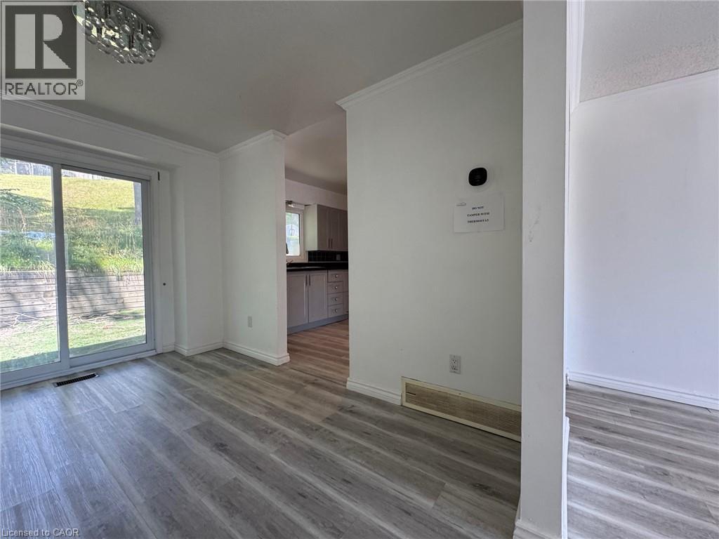 Photo 5 of 648 Doon Village Road Unit 5, Kitchener ON