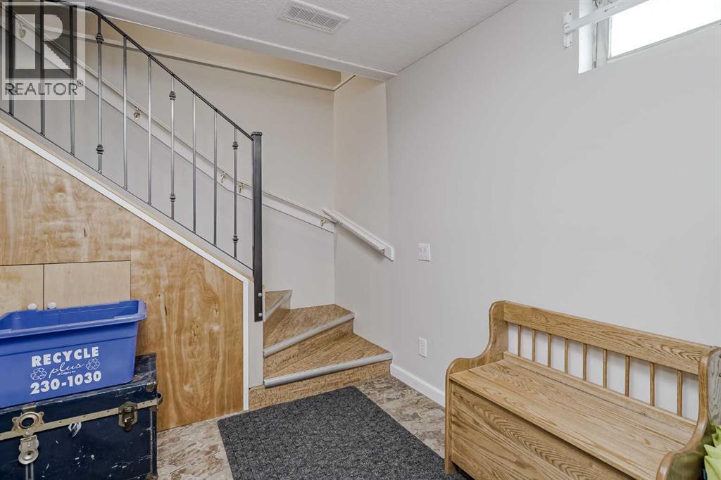Single Family House Bungalow for Sale in  Whitefield Close NE Whitehorn Calgary 