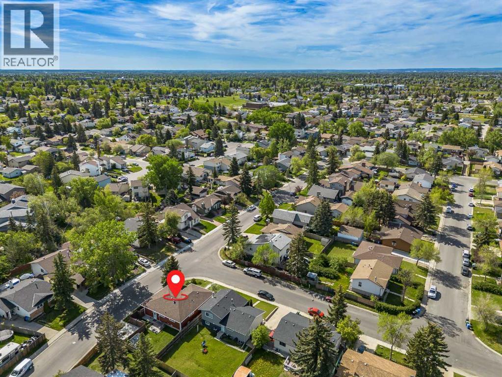 Single Family House Bungalow for Sale in  Whitefield Close NE Whitehorn Calgary 