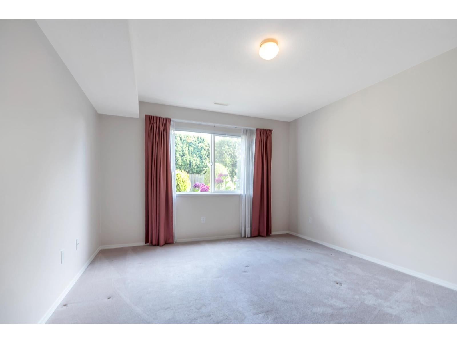 Photo 30 of 17 3902 Latimer Street, Abbotsford BC
