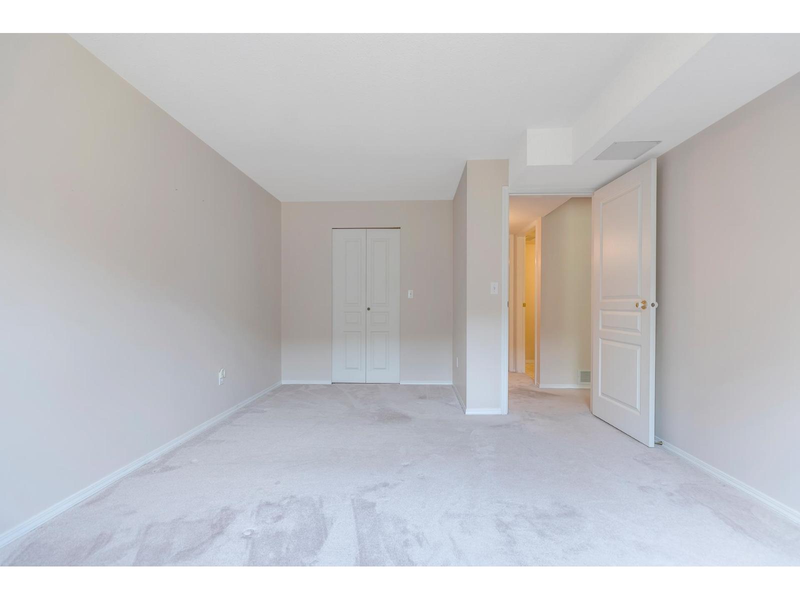 Photo 31 of 17 3902 Latimer Street, Abbotsford BC