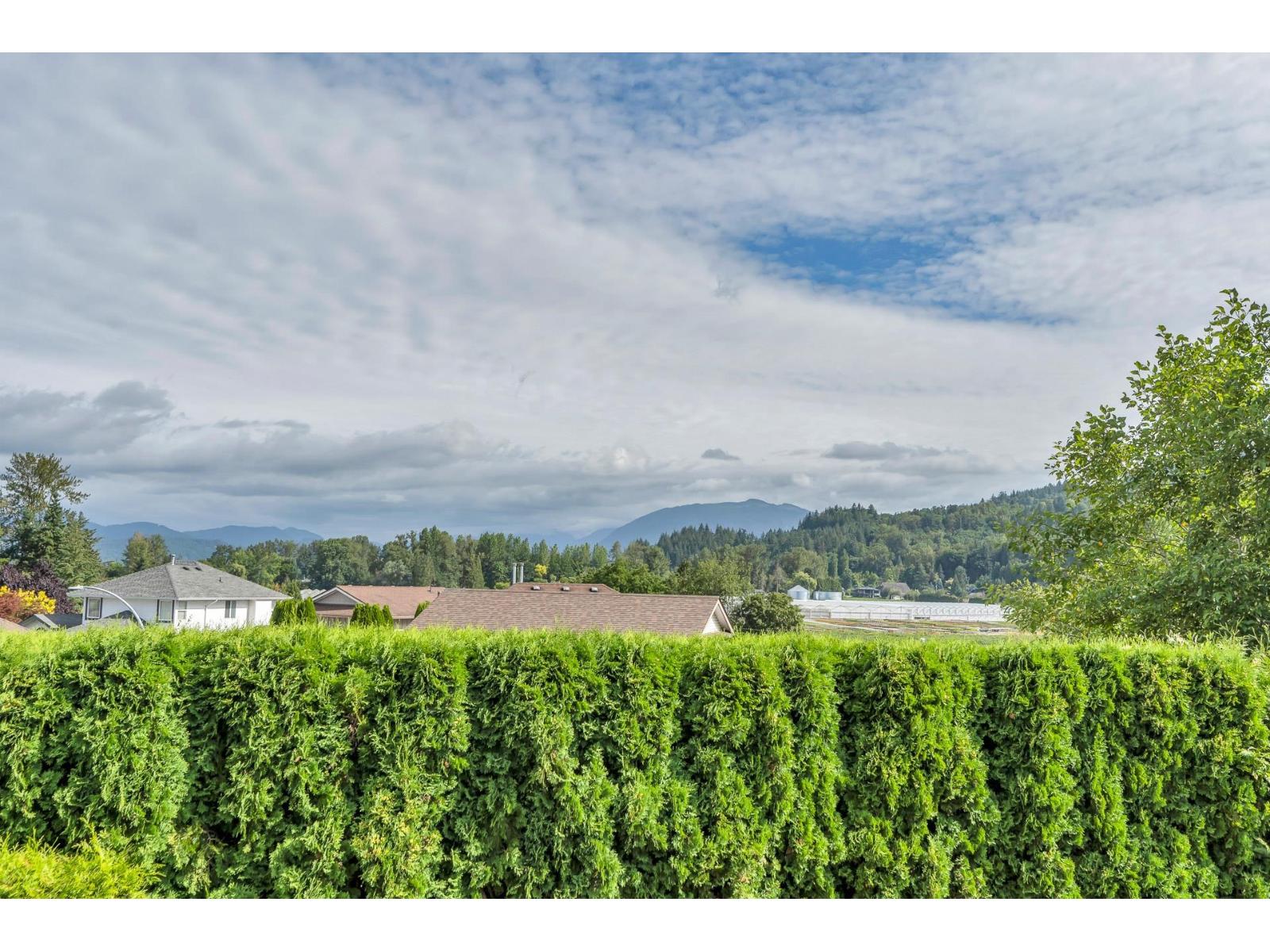 Photo 15 of 17 3902 Latimer Street, Abbotsford BC