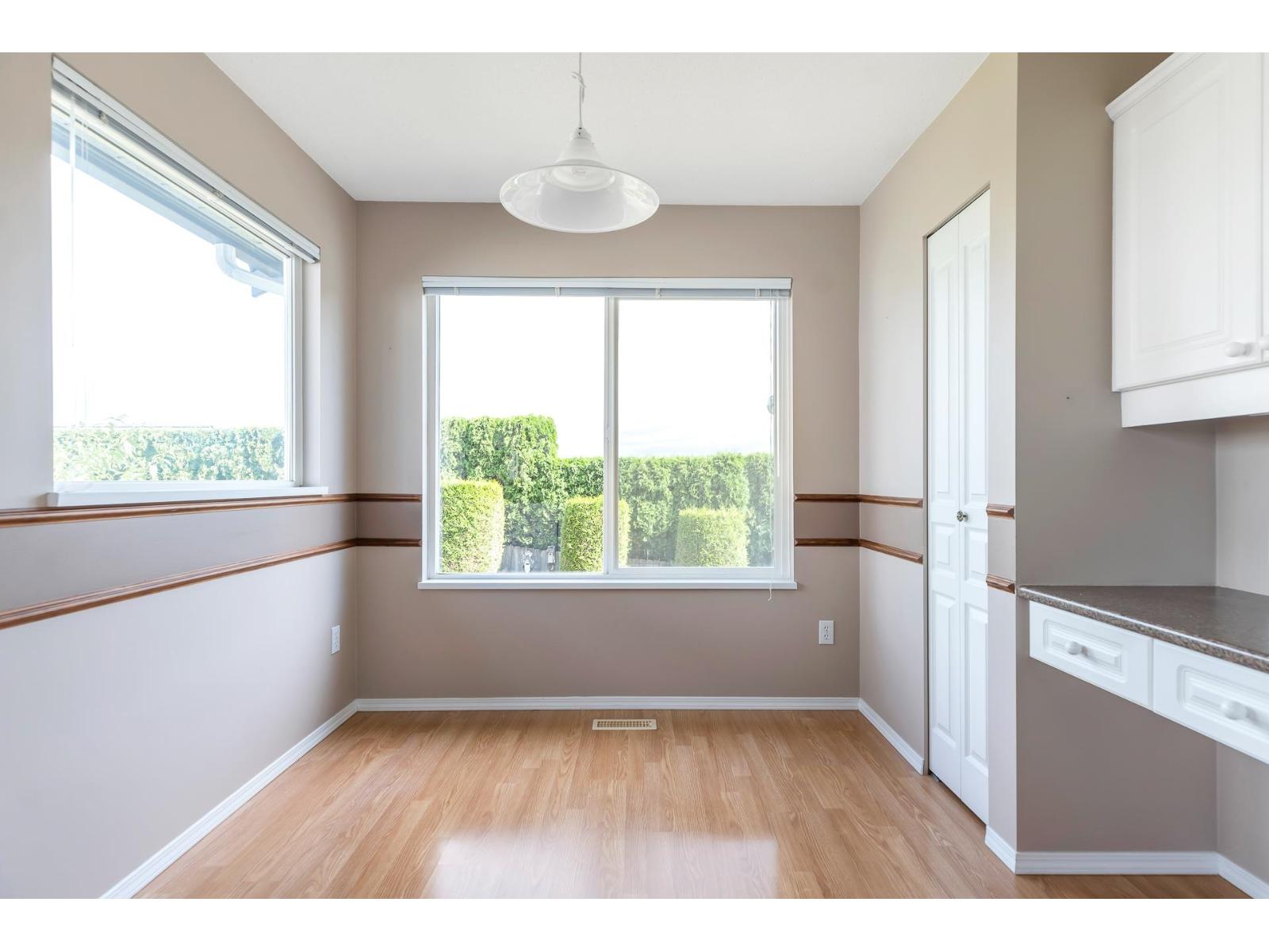 Photo 13 of 17 3902 Latimer Street, Abbotsford BC