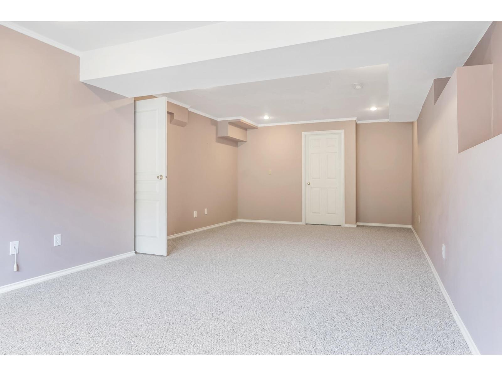 Photo 27 of 17 3902 Latimer Street, Abbotsford BC