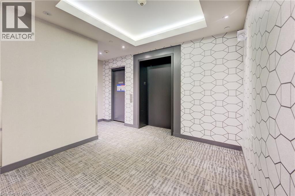 Photo 6 of 5005 Harvard Road Unit 201, Mississauga ON