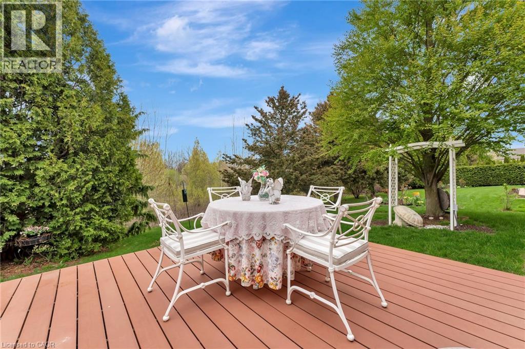 Photo 42 of 32 Cobblestone Drive, Paris ON