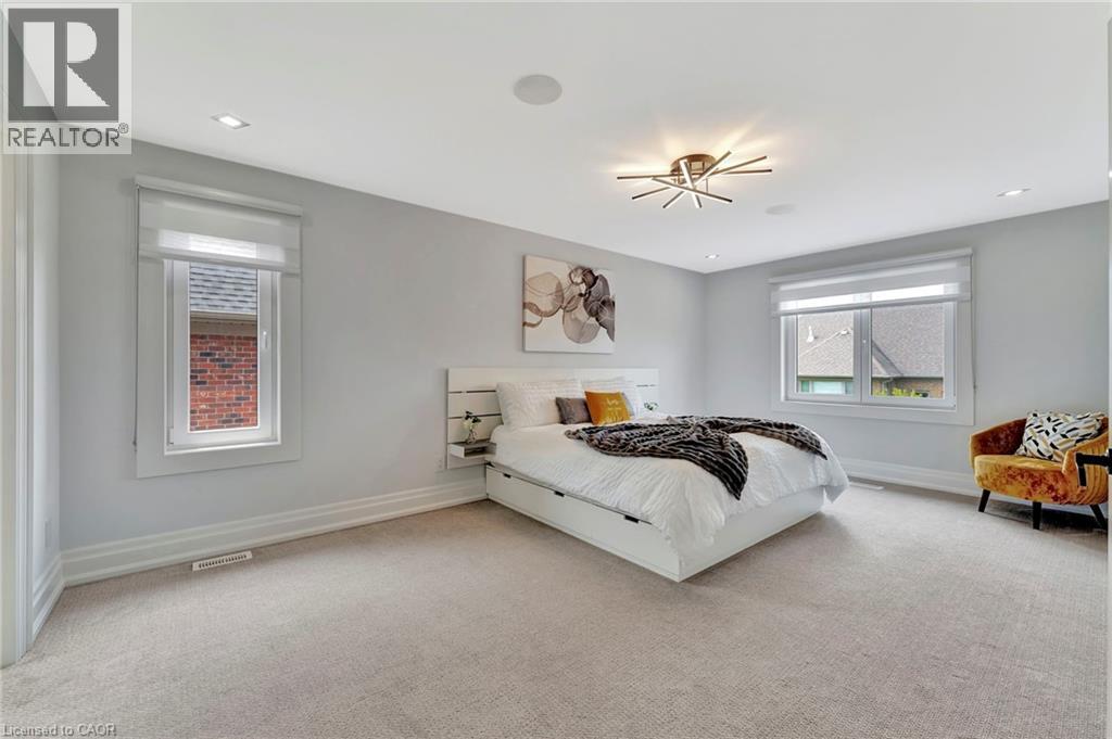 Photo 27 of 537 Deer Ridge Drive, Kitchener ON