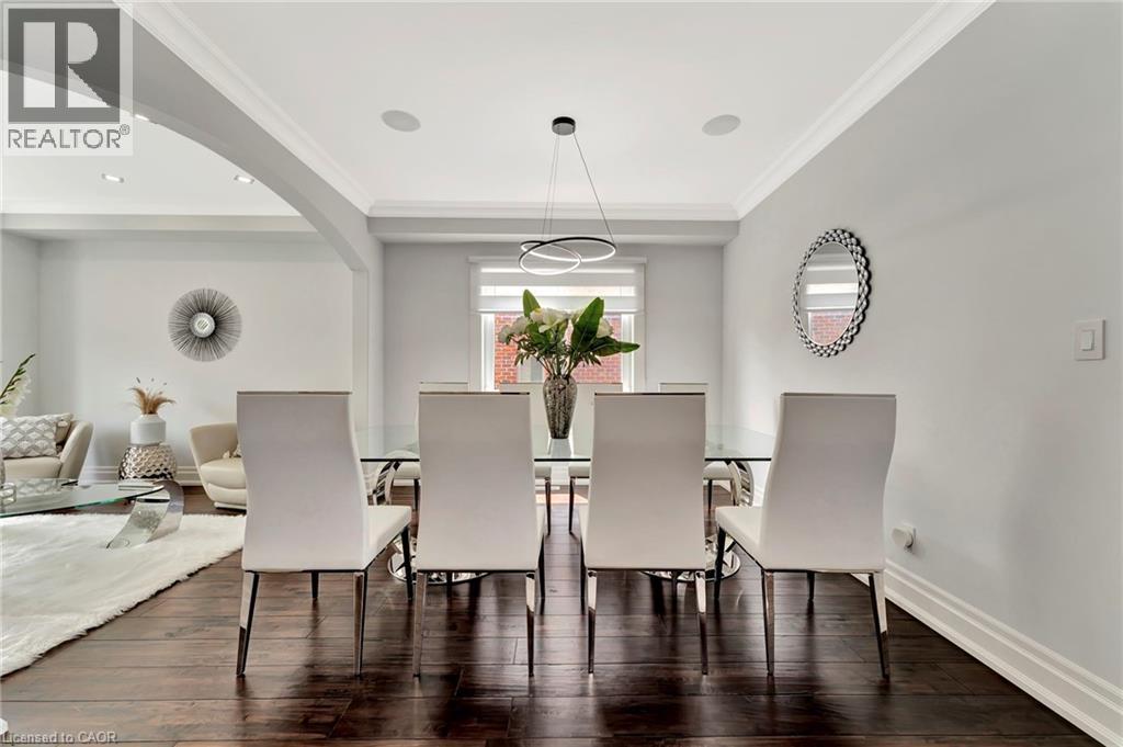 Photo 10 of 537 Deer Ridge Drive, Kitchener ON