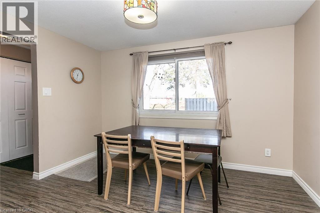 Photo 23 of 130 Kingswood Drive Unit 33, Kitchener ON