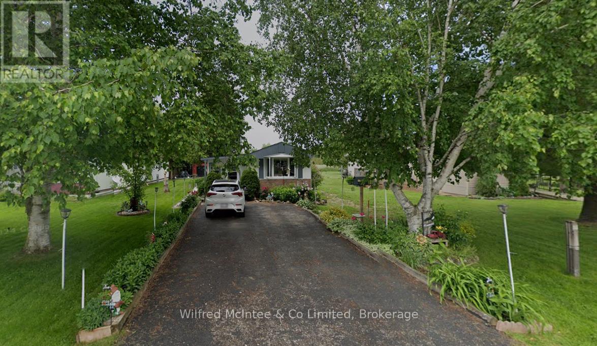 Photo 3 of 3 302694 Douglas Street, West Grey ON