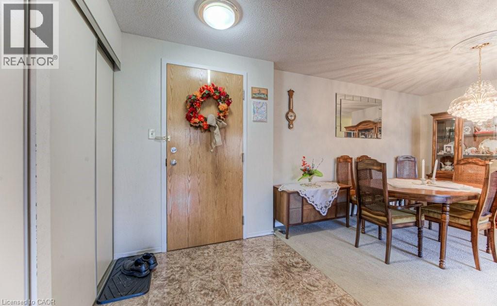 Photo 11 of 55 Blue Springs Drive Unit 207, Waterloo ON