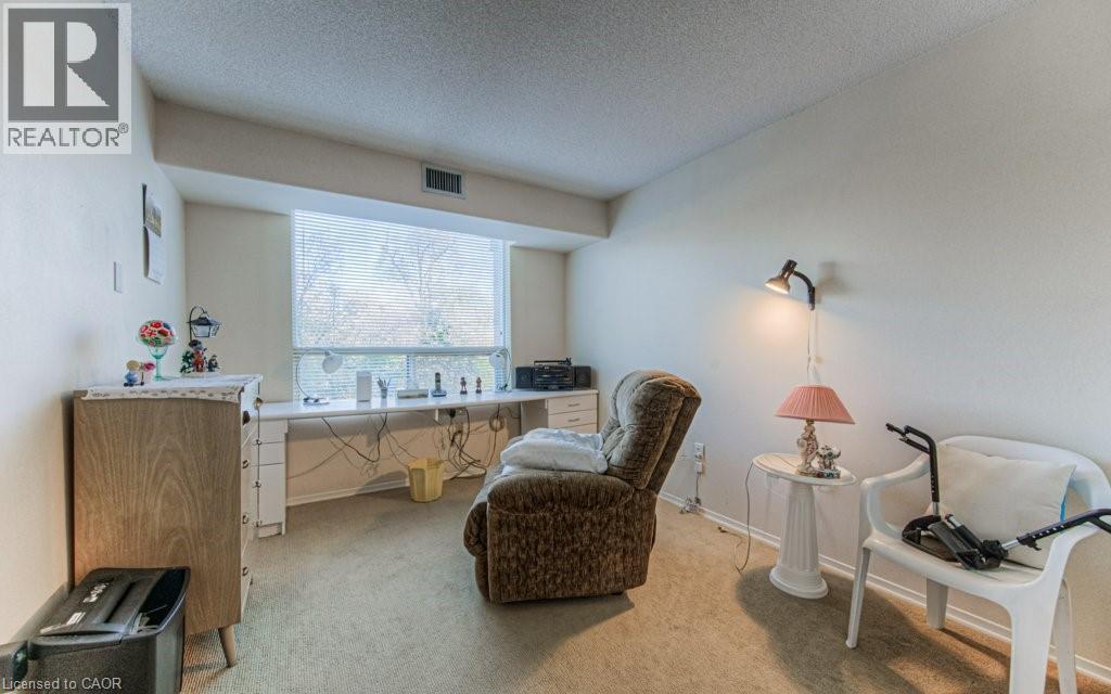 Photo 19 of 55 Blue Springs Drive Unit 207, Waterloo ON