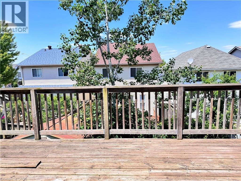 Photo 13 of 480 Trembling Aspen Avenue, Waterloo ON