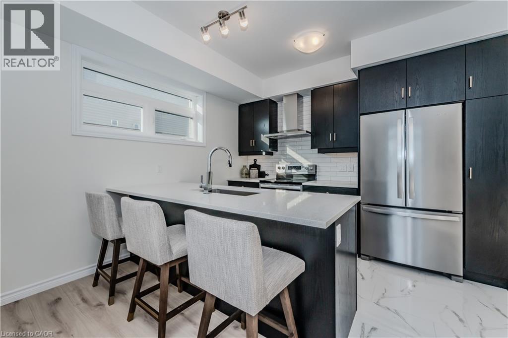 Photo 5 of 22 Lomond Lane, Kitchener ON