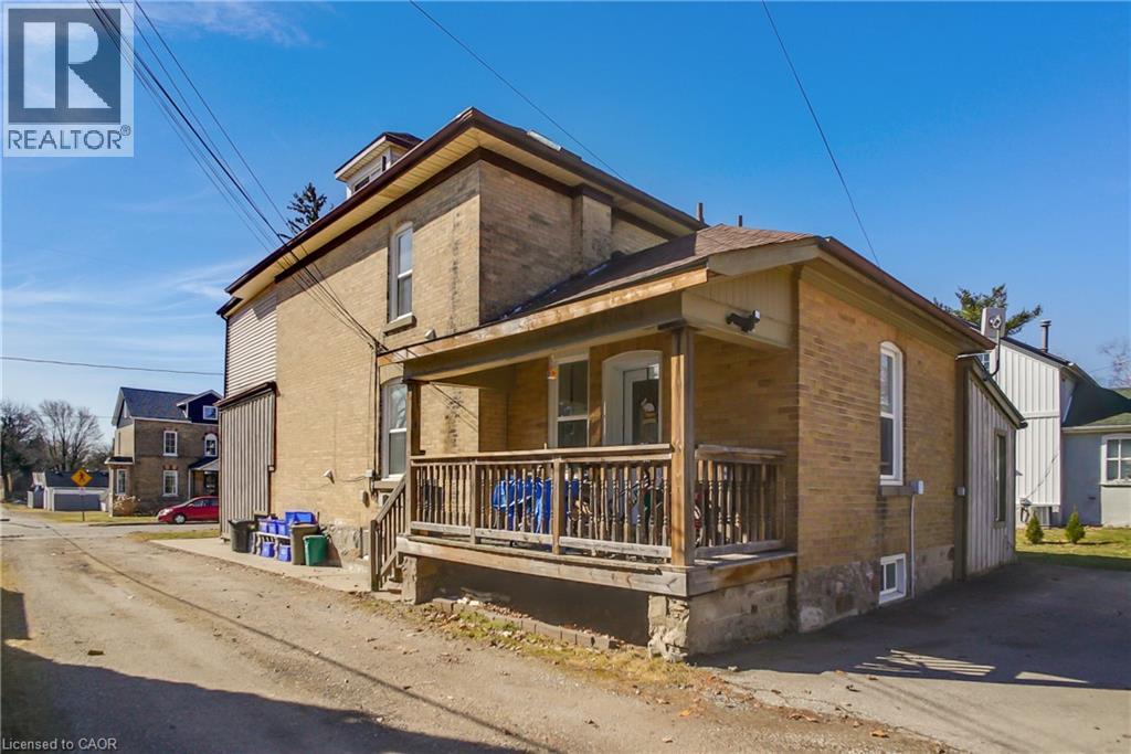 Photo 22 of 17 Shaw Avenue W, Cambridge ON