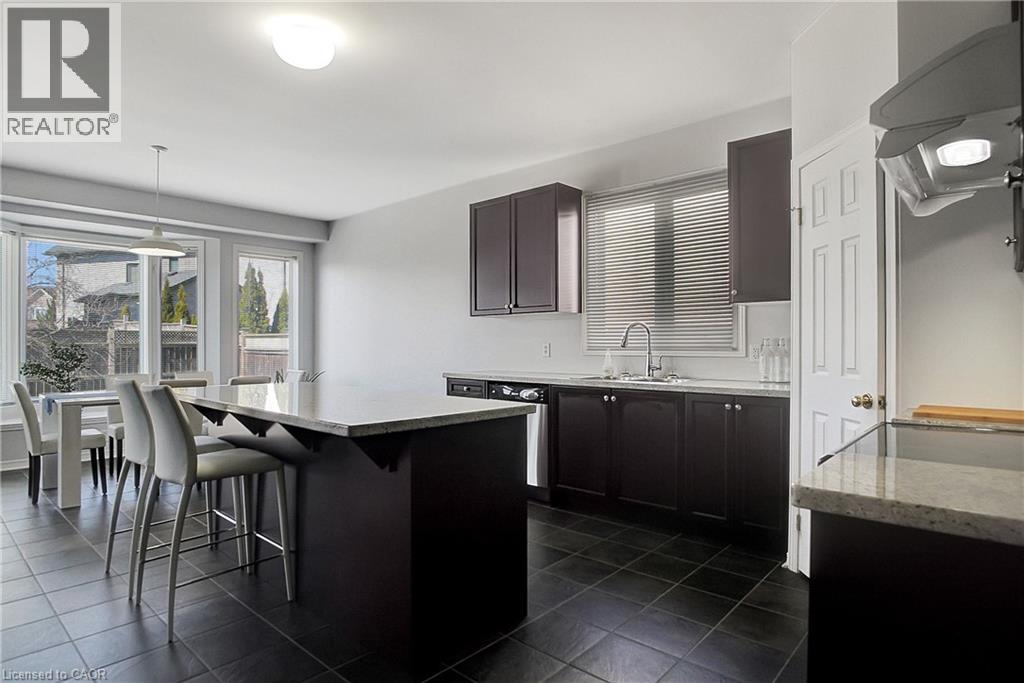 Photo 17 of 320 Robert Ferrie Drive, Kitchener ON