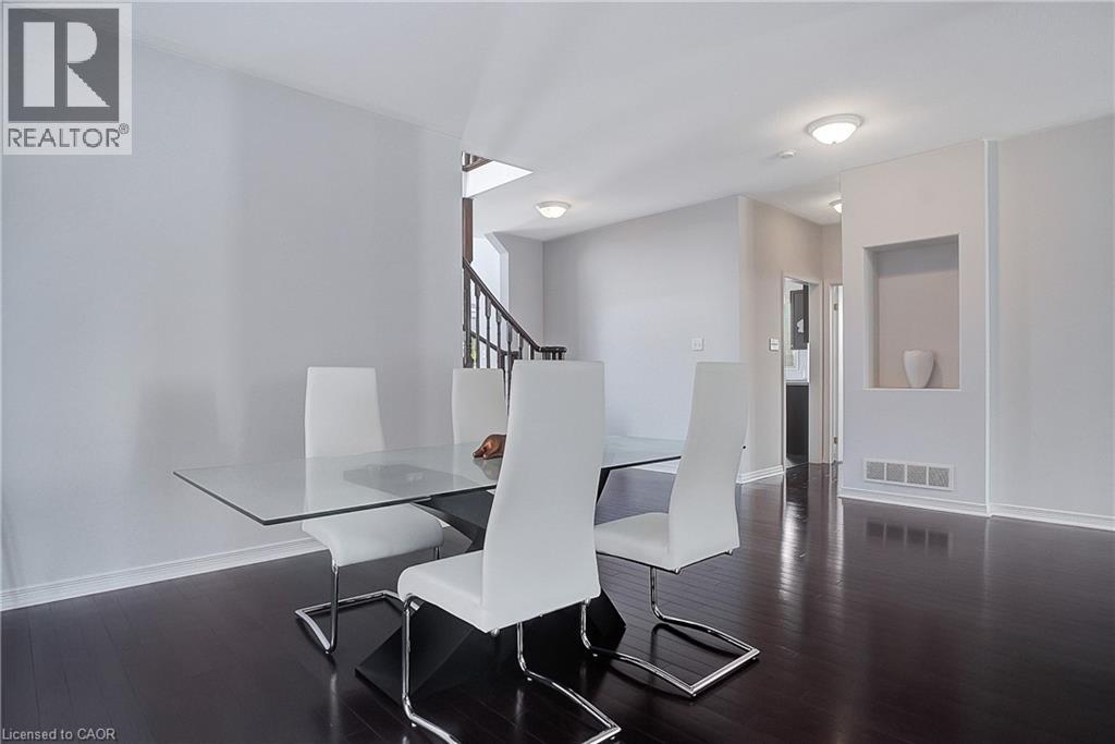Photo 31 of 320 Robert Ferrie Drive, Kitchener ON