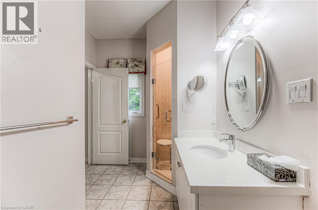 Photo 14 of 100 Idle Creek Drive Unit 19, Kitchener ON