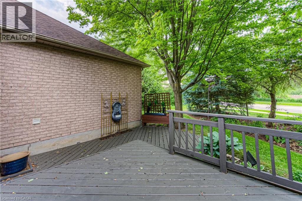 Photo 16 of 100 Idle Creek Drive Unit 19, Kitchener ON