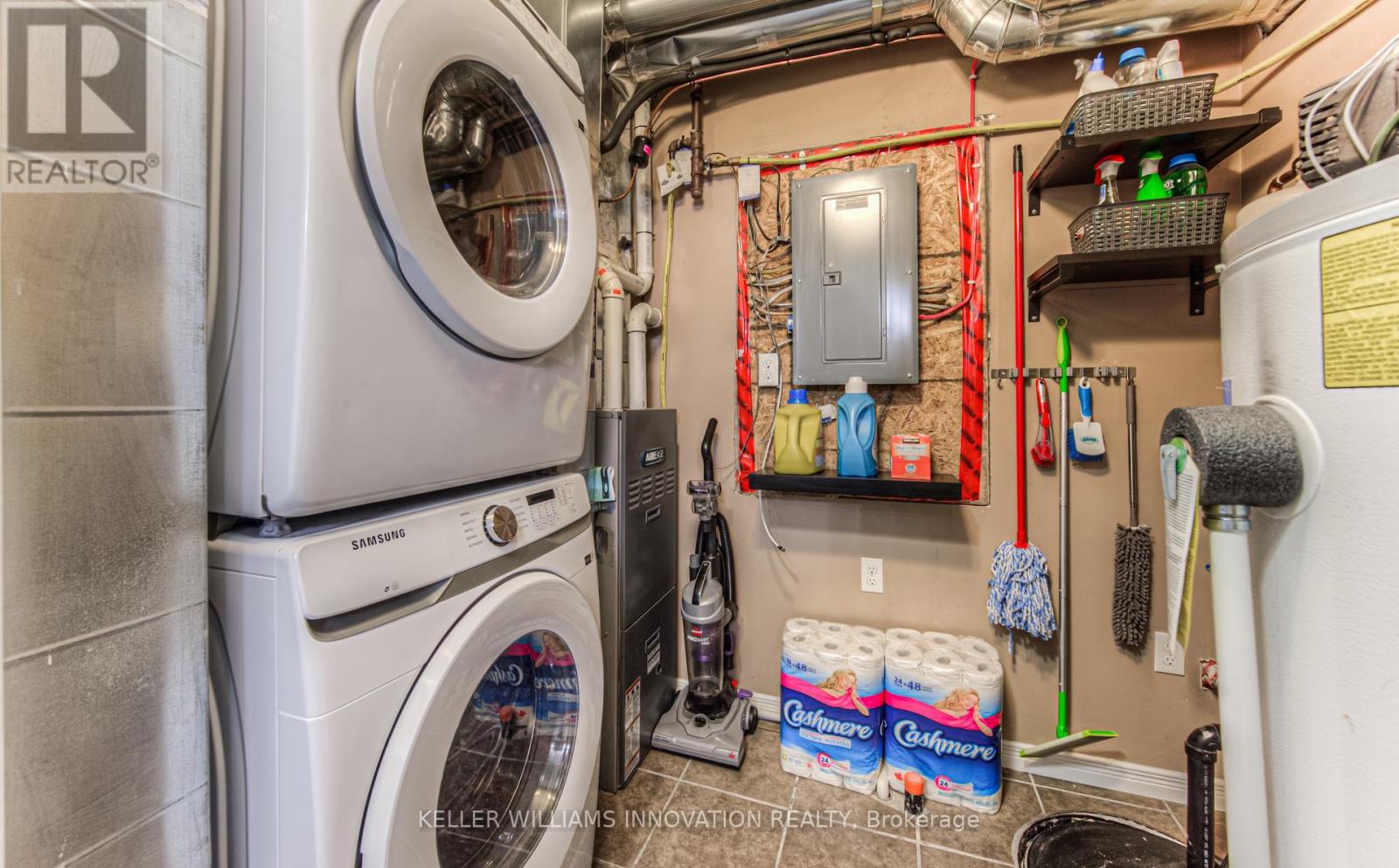 Photo 19 of 15 A 1941 Ottawa Street S, Kitchener ON