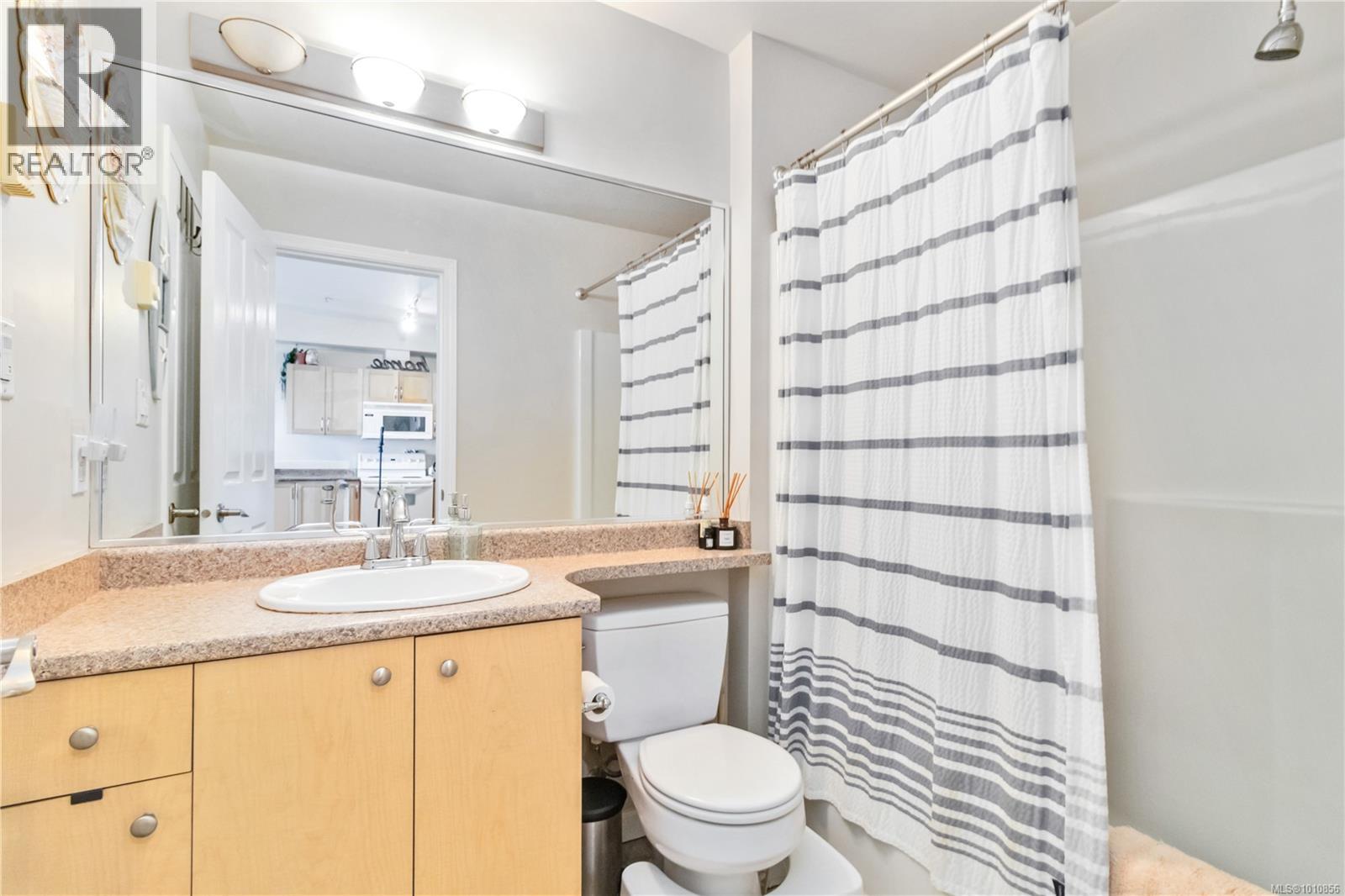 208 1959 Polo Park Court, Central Saanich