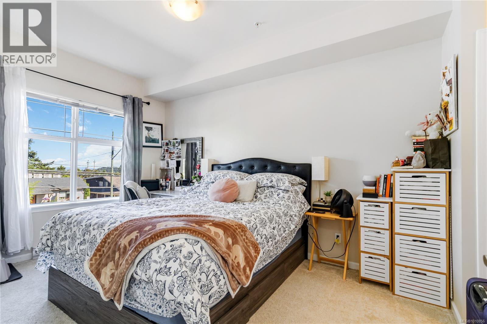208 1959 Polo Park Court, Central Saanich