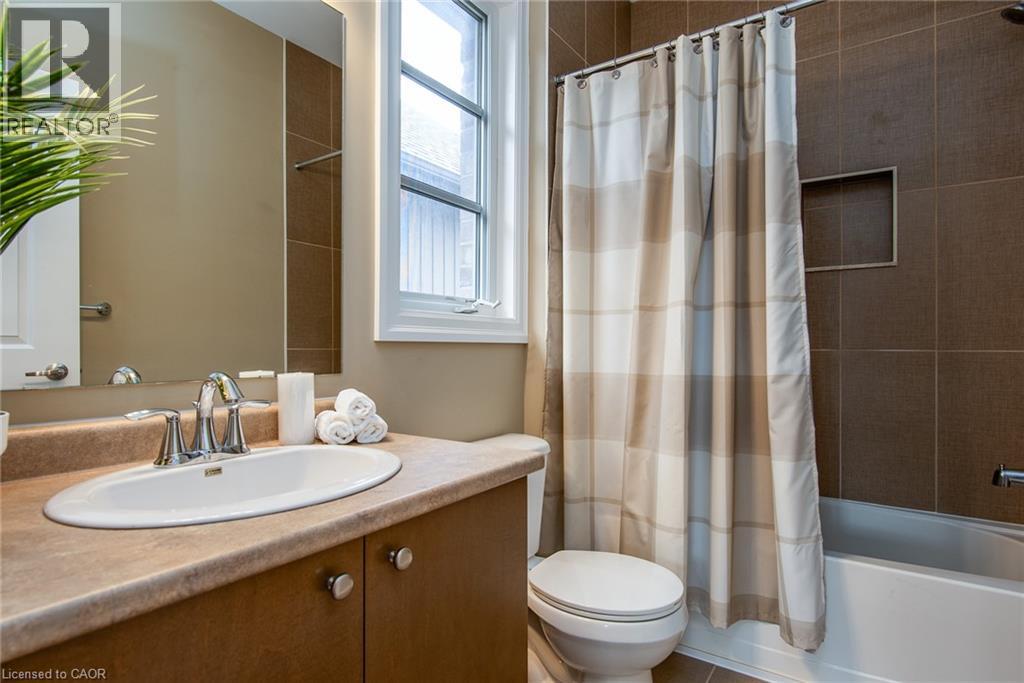 Photo 6 of 554 Sundew Drive, Waterloo ON