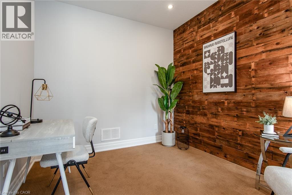 Photo 29 of 554 Sundew Drive, Waterloo ON