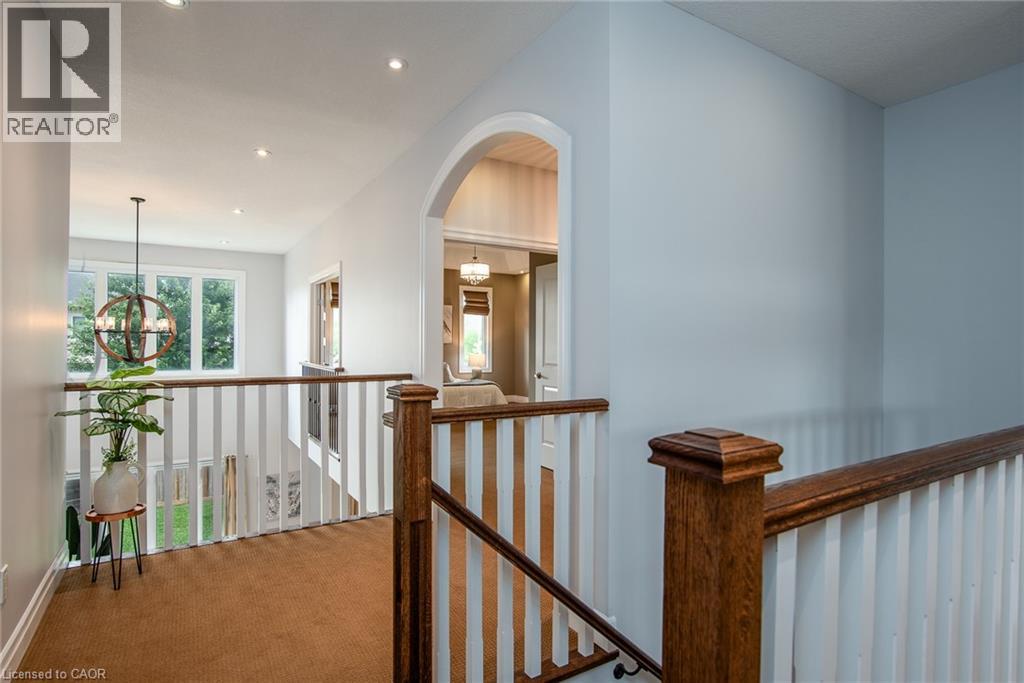 Photo 37 of 554 Sundew Drive, Waterloo ON