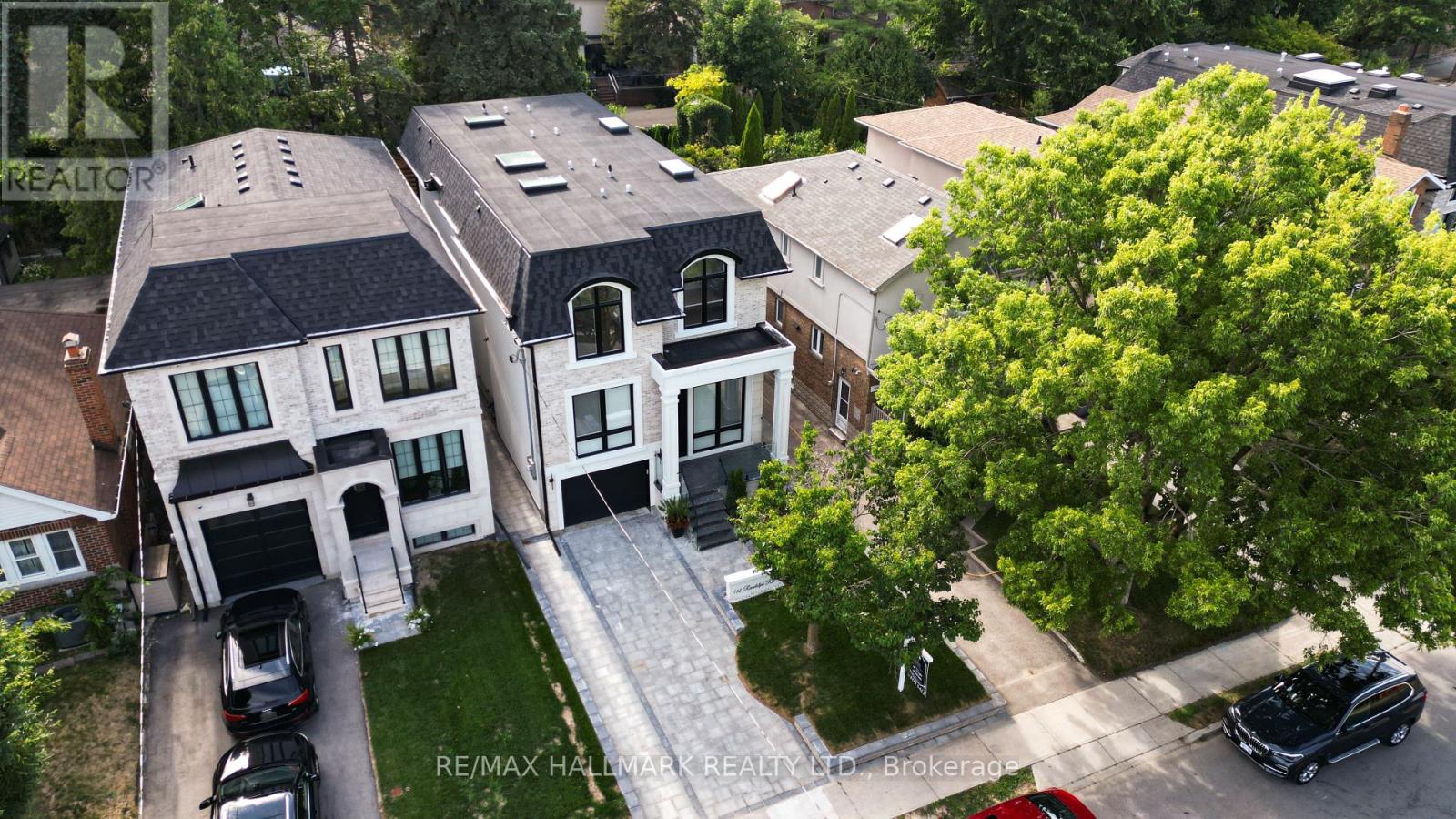 Photo 45 of 112 Randolph Road, Toronto ON