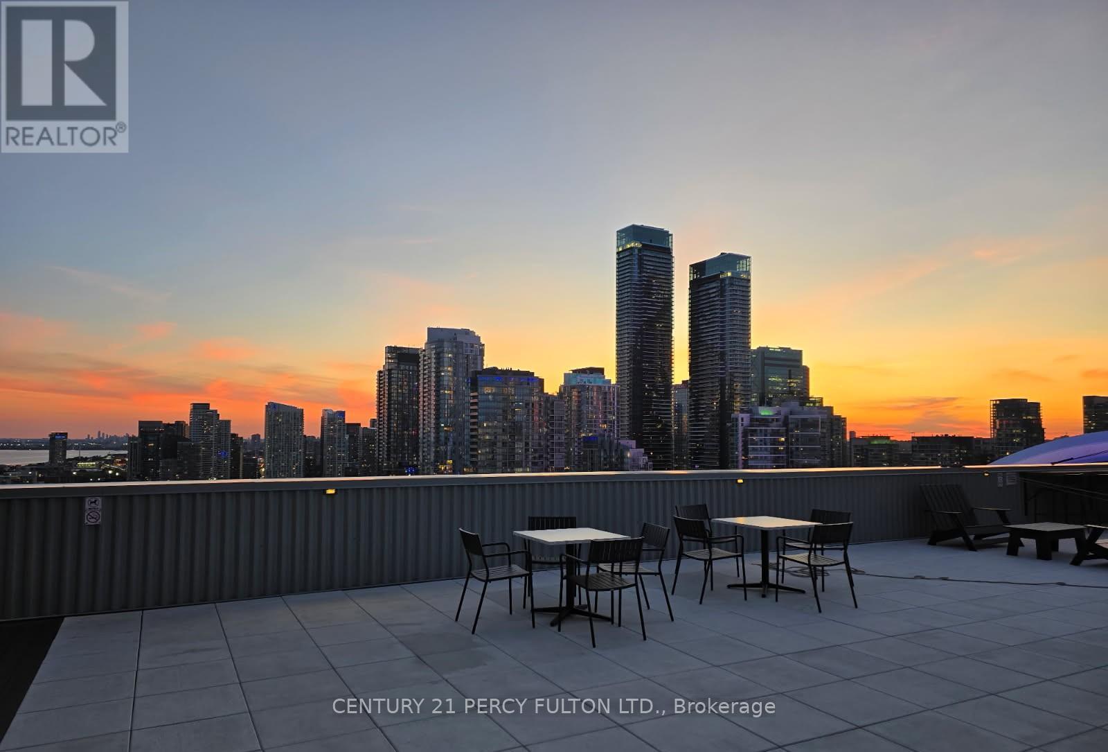 Photo 38 of 1407 270 Queens Quay W, Toronto ON