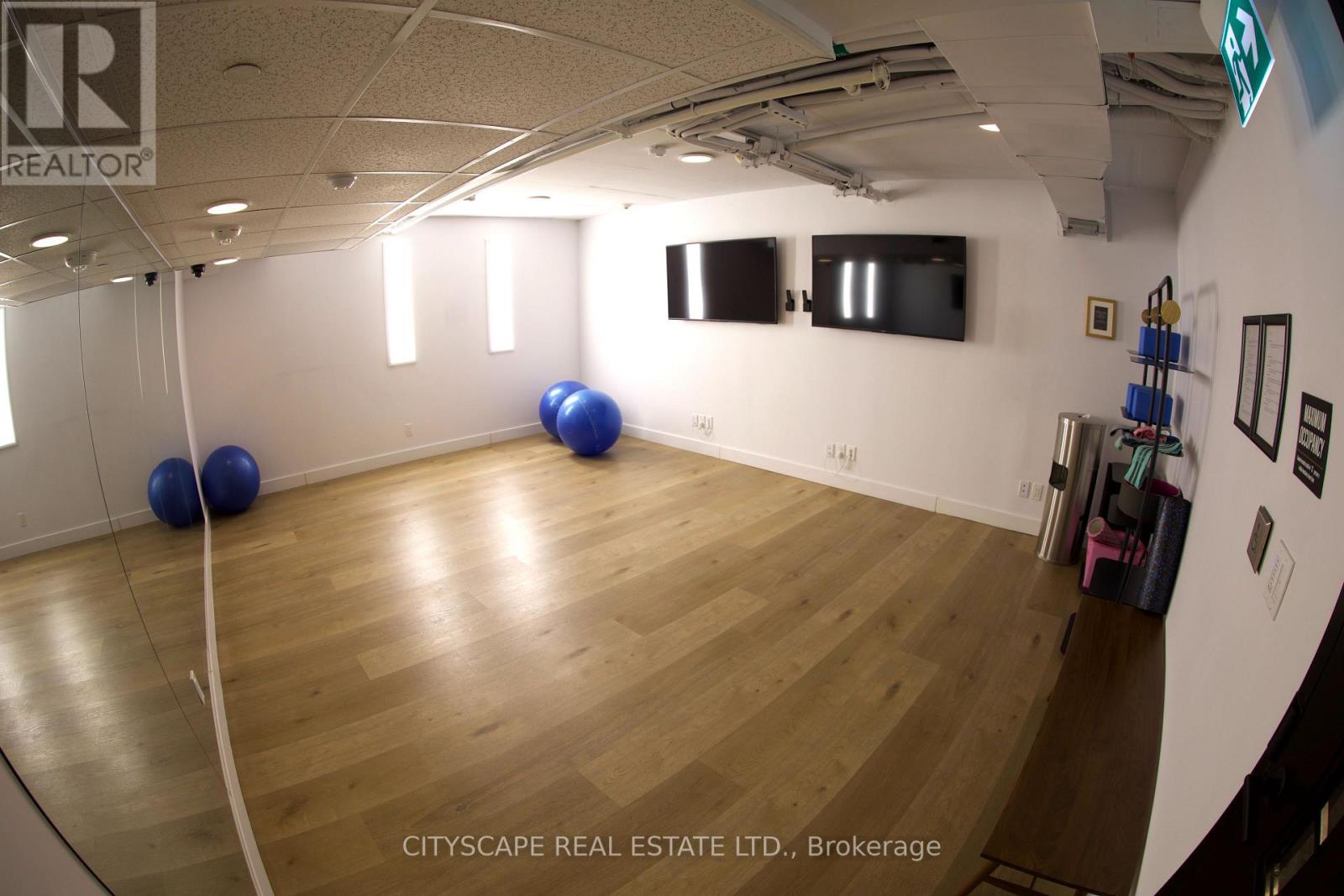 Photo 24 of 618 899 College Street W, Toronto ON