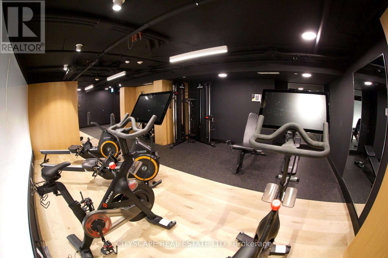 Photo 10 of 618 899 College Street W, Toronto ON