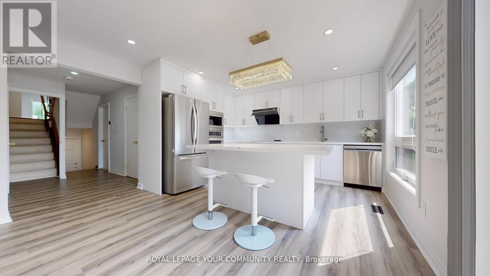 Photo 1 of 731 Glencairn Avenue, Toronto ON