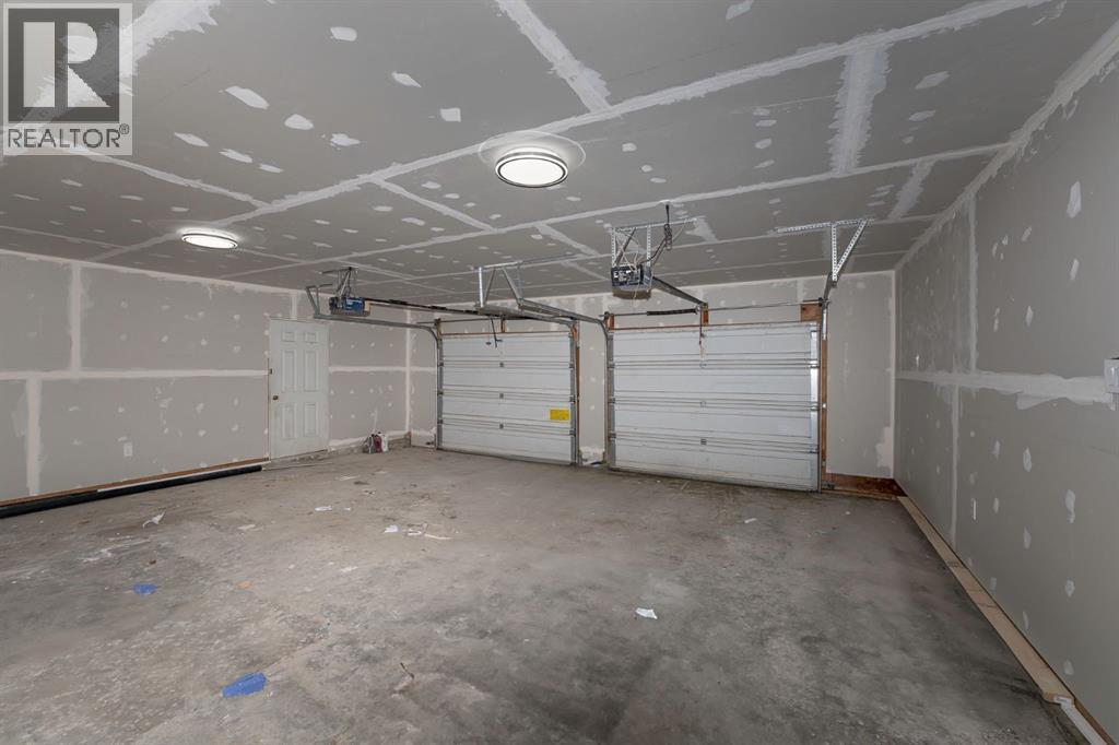 Single Family House 4 Level for Sale in  Whitworth Way Whitehorn Calgary 