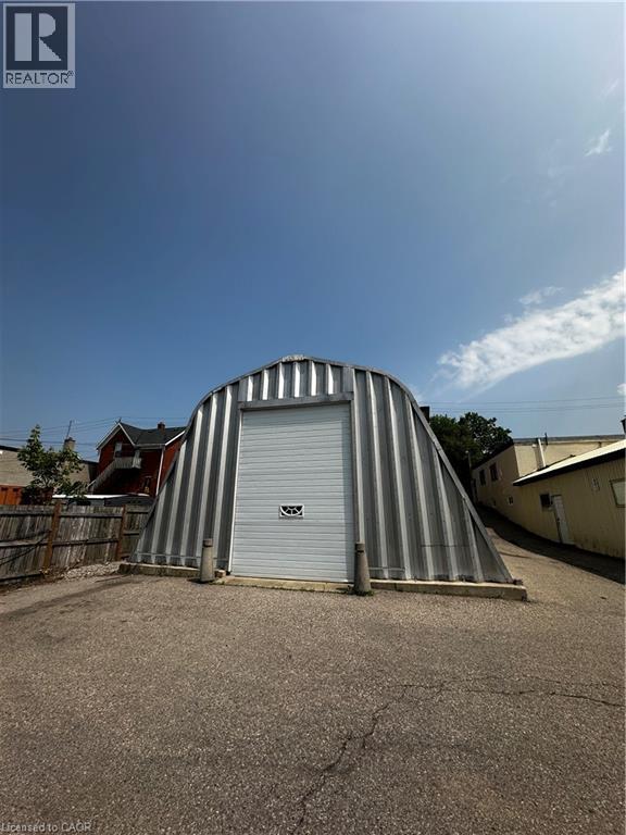Photo 4 of 601 Lancaster Street W Unit Quonset, Kitchener ON