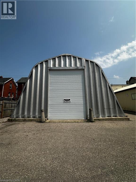 Photo 11 of 601 Lancaster Street W Unit Quonset, Kitchener ON