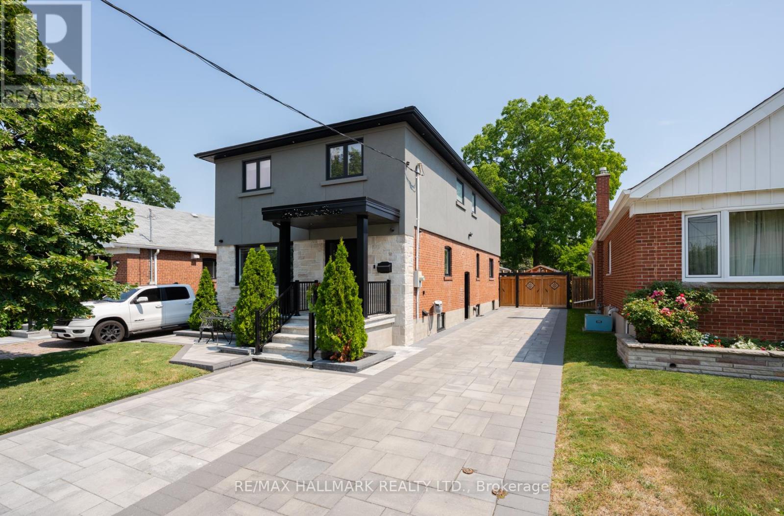 Photo 1 of 25 Elmont Drive, Toronto ON