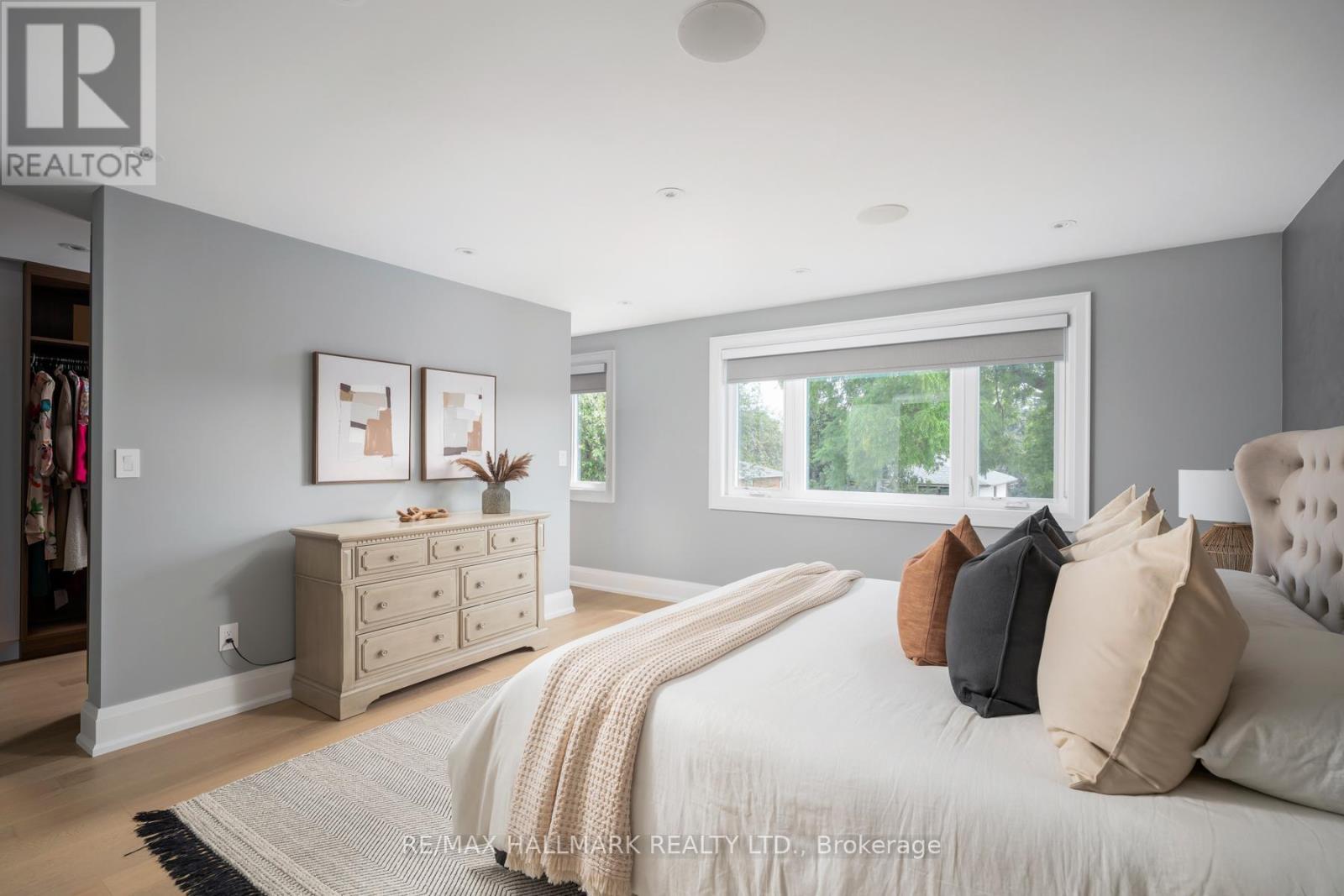 Photo 22 of 25 Elmont Drive, Toronto ON