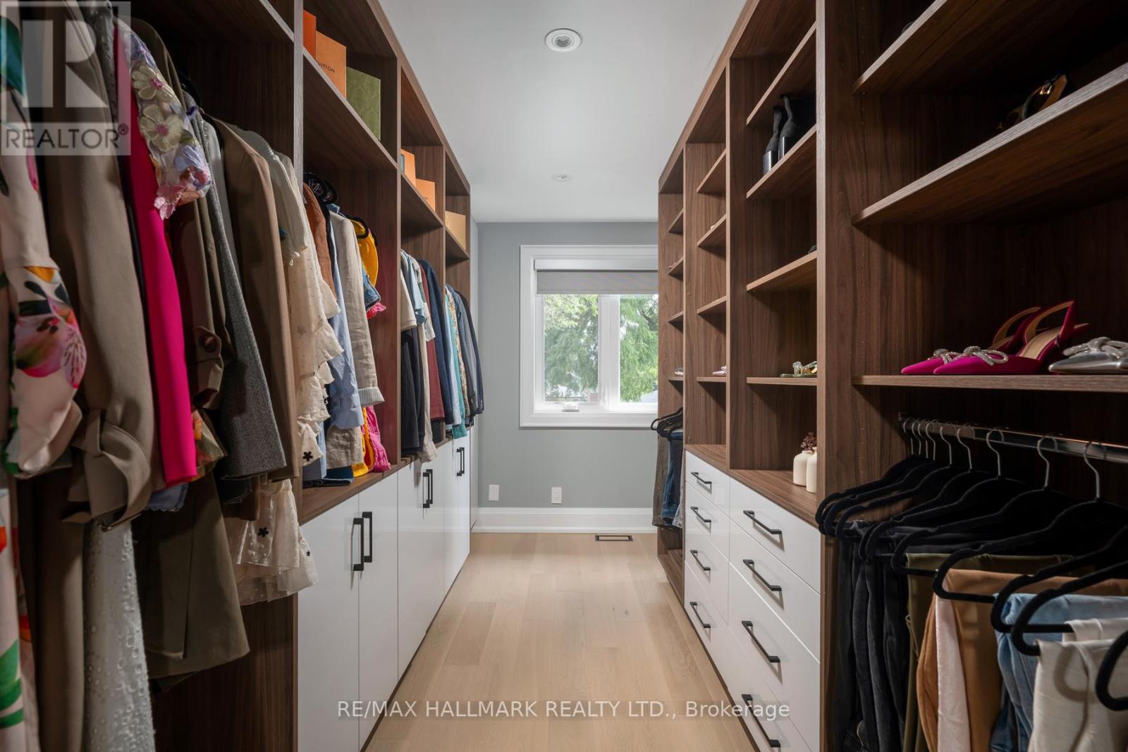 Photo 25 of 25 Elmont Drive, Toronto ON