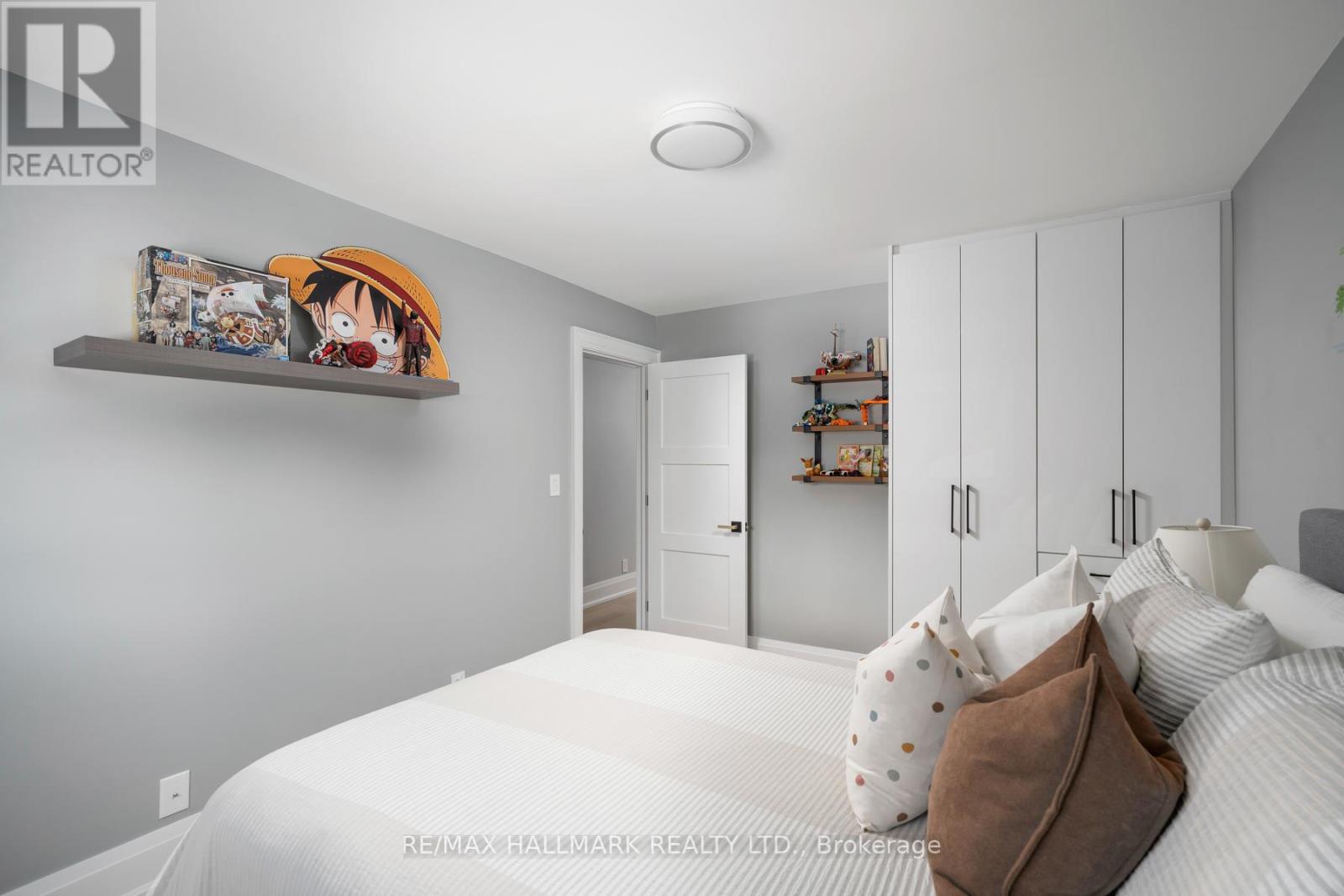 Photo 32 of 25 Elmont Drive, Toronto ON