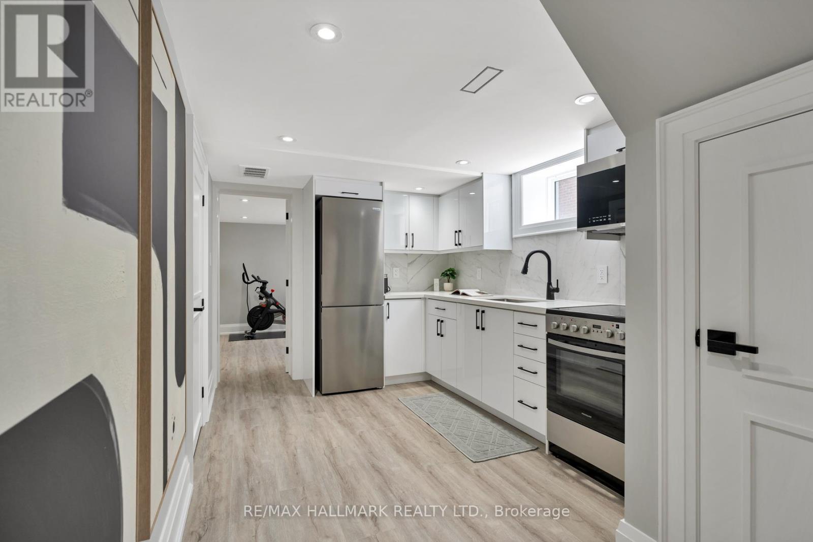 Photo 38 of 25 Elmont Drive, Toronto ON