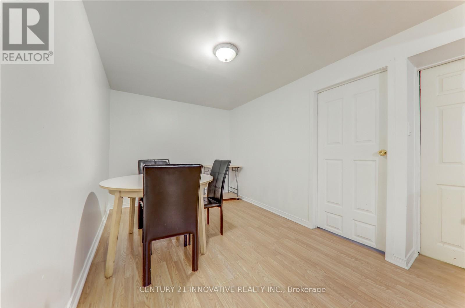Photo 14 of 1 34 Dundalk Drive, Toronto ON